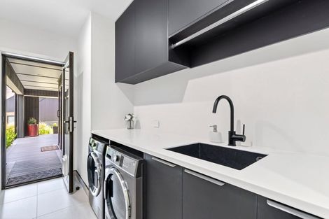 Photo of property in 7 Mills Road, Wanaka, 9305