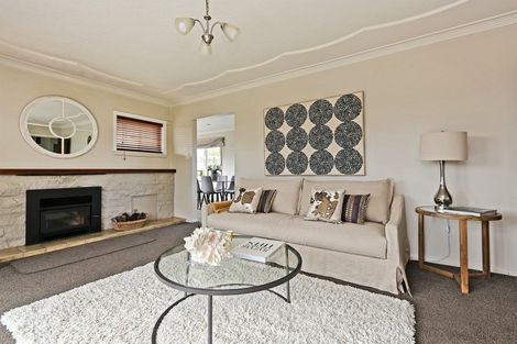 Photo of property in 27 Breadalbane Road, Havelock North, 4130