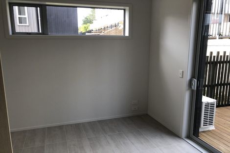 Photo of property in 22 Ceramic Lane, New Lynn, Auckland, 0600