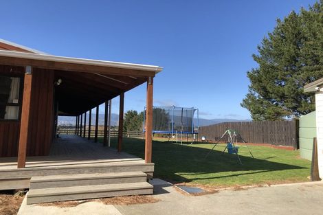 Photo of property in 17 Hokio Sand Road, Hokio Beach, Levin, 5571