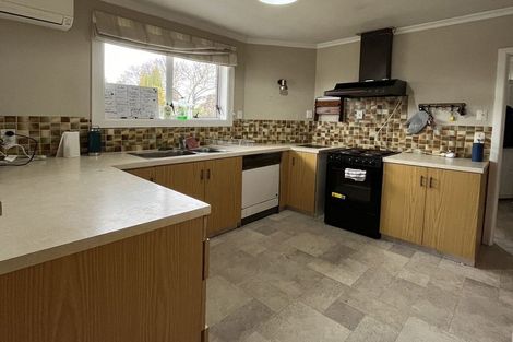 Photo of property in 35 Rountree Street, Upper Riccarton, Christchurch, 8041