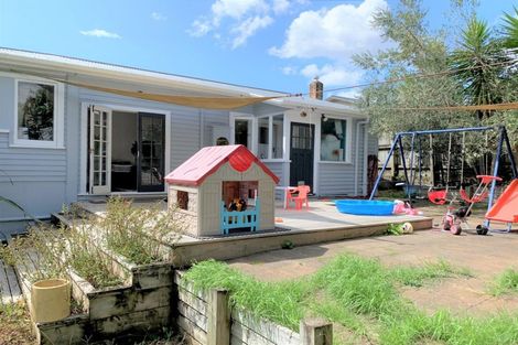 Photo of property in 26 Glendon Avenue, Avondale, Auckland, 1026