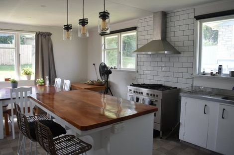 Photo of property in 9 Pomare Place, Spotswood, New Plymouth, 4310