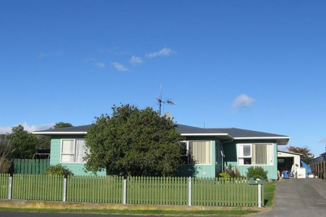 Photo of property in 5 Yates Street, Otaki Beach, Otaki, 5512