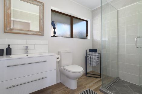 Photo of property in 20 Seaview Road, Otumoetai, Tauranga, 3110