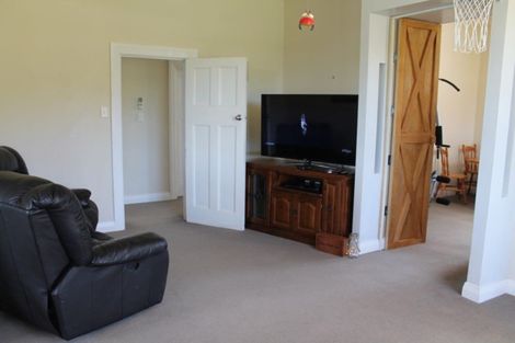 Photo of property in 19 Ashton Street, Limehills, Winton, 9783