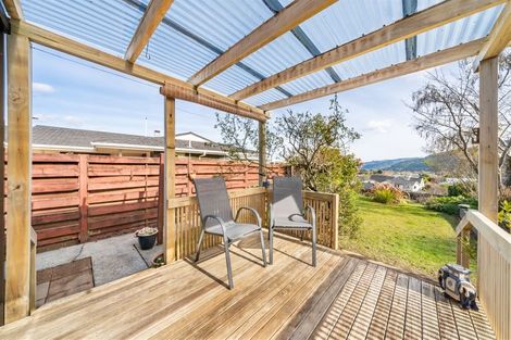 Photo of property in 1/19 Roband Crescent, Brown Owl, Upper Hutt, 5018