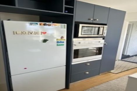 Photo of property in 396 Carrington Street, Upper Vogeltown, New Plymouth, 4310