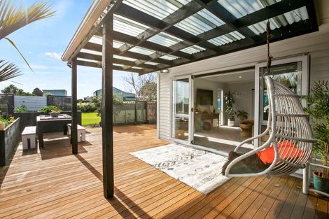 Photo of property in 1385 South Road, Kaitake, New Plymouth, 4374