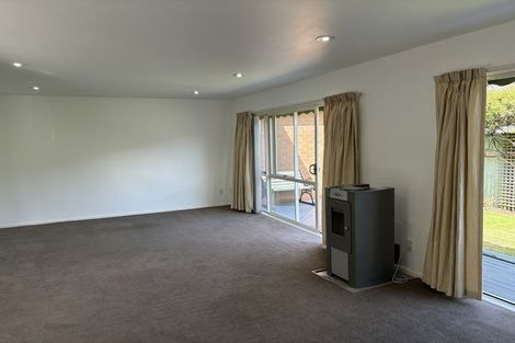 Photo of property in 2/10 Baretta Street, Somerfield, Christchurch, 8024