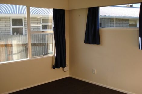Photo of property in 33 Buick Crescent, Awapuni, Palmerston North, 4412