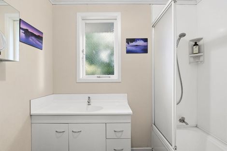 Photo of property in 15 Hampton Place, St Andrews, Hamilton, 3200