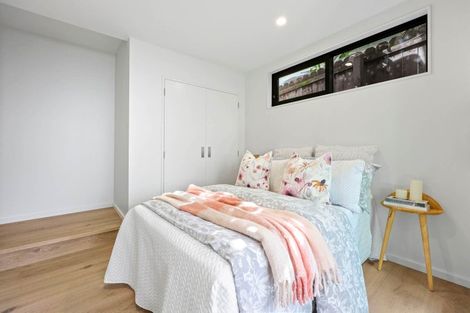 Photo of property in 40a Powrie Street, Glenfield, Auckland, 0629