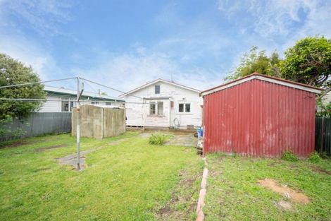 Photo of property in 98 Wood Street, Takaro, Palmerston North, 4410