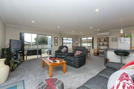 Photo of property in 46 Dillon Drive, Bell Block, New Plymouth, 4312