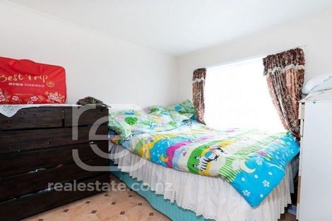 Photo of property in 29 Moncrieff Avenue, Clendon Park, Auckland, 2103