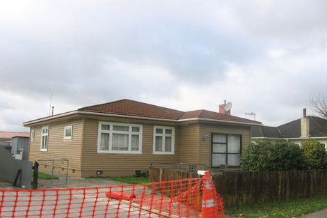 Photo of property in 65 Botanical Road, Takaro, Palmerston North, 4412