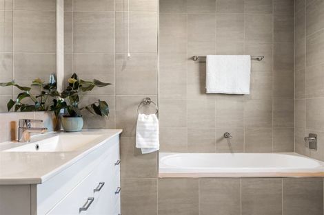 Photo of property in 68 Rowse Street, Rangiora, 7400