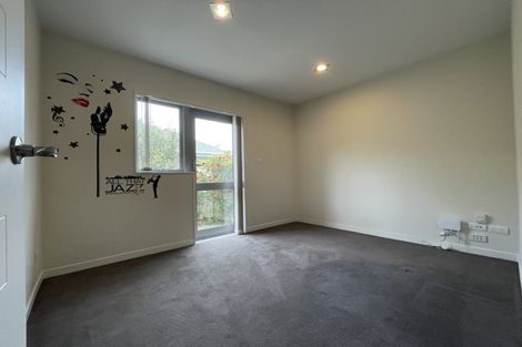 Photo of property in 13 Pin Oak Drive, Schnapper Rock, Auckland, 0632