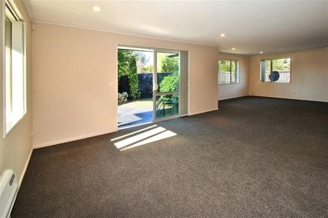 Photo of property in 44 Puhara Avenue, Parklands, Christchurch, 8083