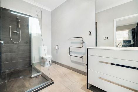 Photo of property in 12 Dunoon Close, Flat Bush, Auckland, 2016