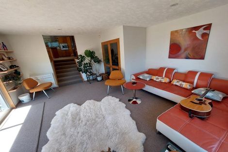 Photo of property in 3a Cambrian Close, Westmorland, Christchurch, 8025