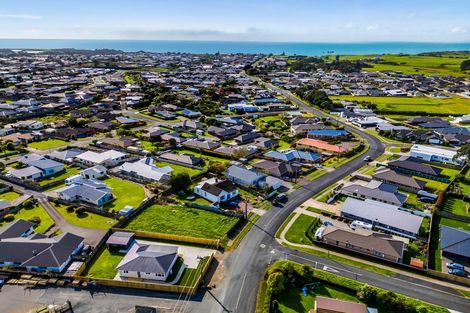 Photo of property in 5 Wills Road, Bell Block, New Plymouth, 4312