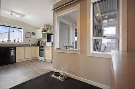 Photo of property in 76 Thomson Street, Tinwald, Ashburton, 7700