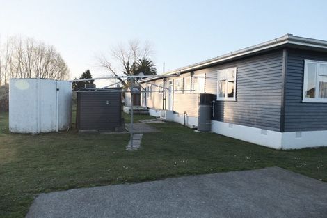 Photo of property in 9 Rangatira Road, Te Karaka, 4022