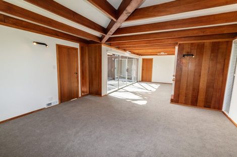 Photo of property in 39 Lucknow Terrace, Khandallah, Wellington, 6035