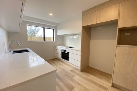 Photo of property in 3c Westall Road, New Lynn, Auckland, 0600