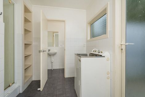 Photo of property in 1/62 Stapleford Crescent, Browns Bay, Auckland, 0630