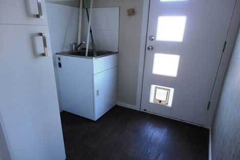 Photo of property in 27 Mcquarrie Avenue, Wattle Downs, Auckland, 2103