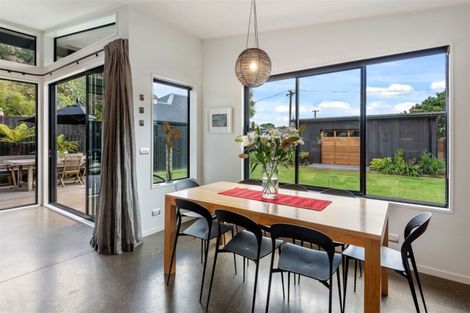 Photo of property in 10 Denman Street, Sumner, Christchurch, 8081