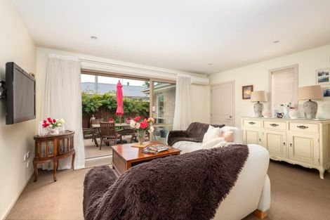 Photo of property in 2/49 Gardiners Road, Bishopdale, Christchurch, 8051