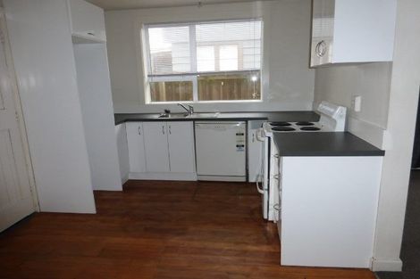 Photo of property in 17 Shortland Street, Wainoni, Christchurch, 8061