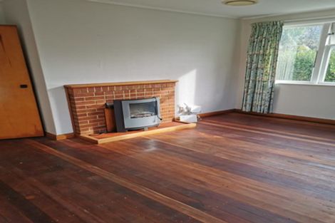 Photo of property in 65 Hillsborough Road, Hillsborough, Auckland, 1042