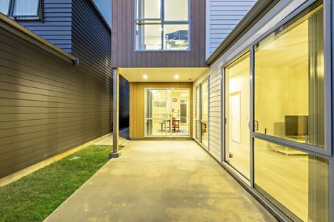 Photo of property in 12 Courage Road, Papakura, 2110