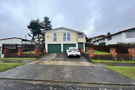 Photo of property in 3 Greenwich Grove, Stokes Valley, Lower Hutt, 5019