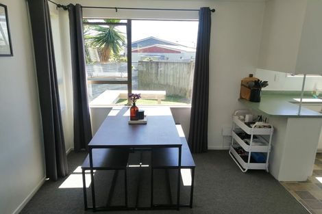 Photo of property in 18a Fairs Road, Milson, Palmerston North, 4414