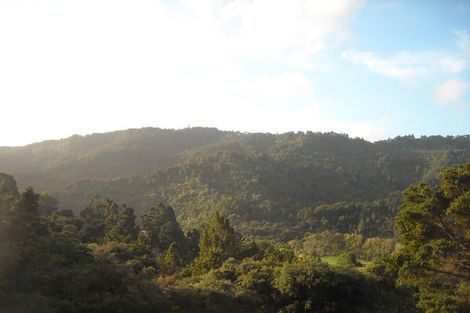 Photo of property in 104 Bethells Road, Waitakere, Henderson, 0781