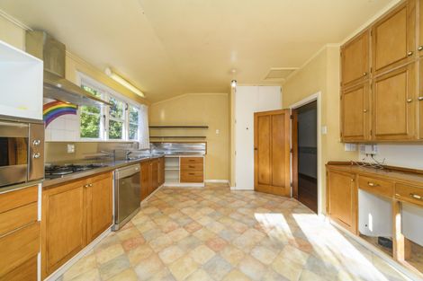 Photo of property in 6 Nathan Place, West End, Palmerston North, 4412