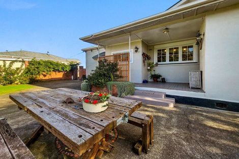 Photo of property in 12 Caius Avenue, Gonville, Whanganui, 4501