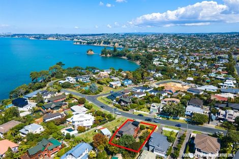 Photo of property in 8 Tui Street, Torbay, Auckland, 0630