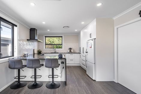 Photo of property in 172 Bay Road, Grasmere, Invercargill, 9810