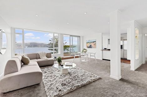 Photo of property in Oriana Apartments, 248 Oriental Parade, Oriental Bay, Wellington, 6011