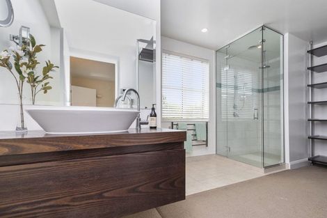 Photo of property in 16 Worsleys Road, Cracroft, Christchurch, 8025