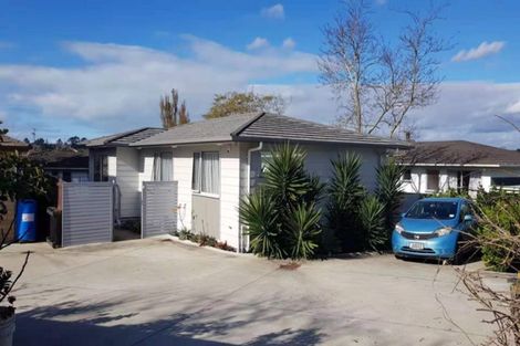 Photo of property in 13 Medina Place, Half Moon Bay, Auckland, 2012