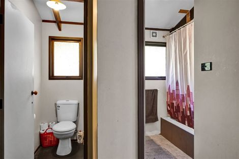 Photo of property in 15 Annandale Street, Lynmouth, New Plymouth, 4310