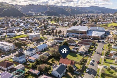 Photo of property in 25 Poole Street, Taita, Lower Hutt, 5011